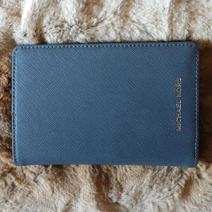 New Michael Kors Passport Wallet